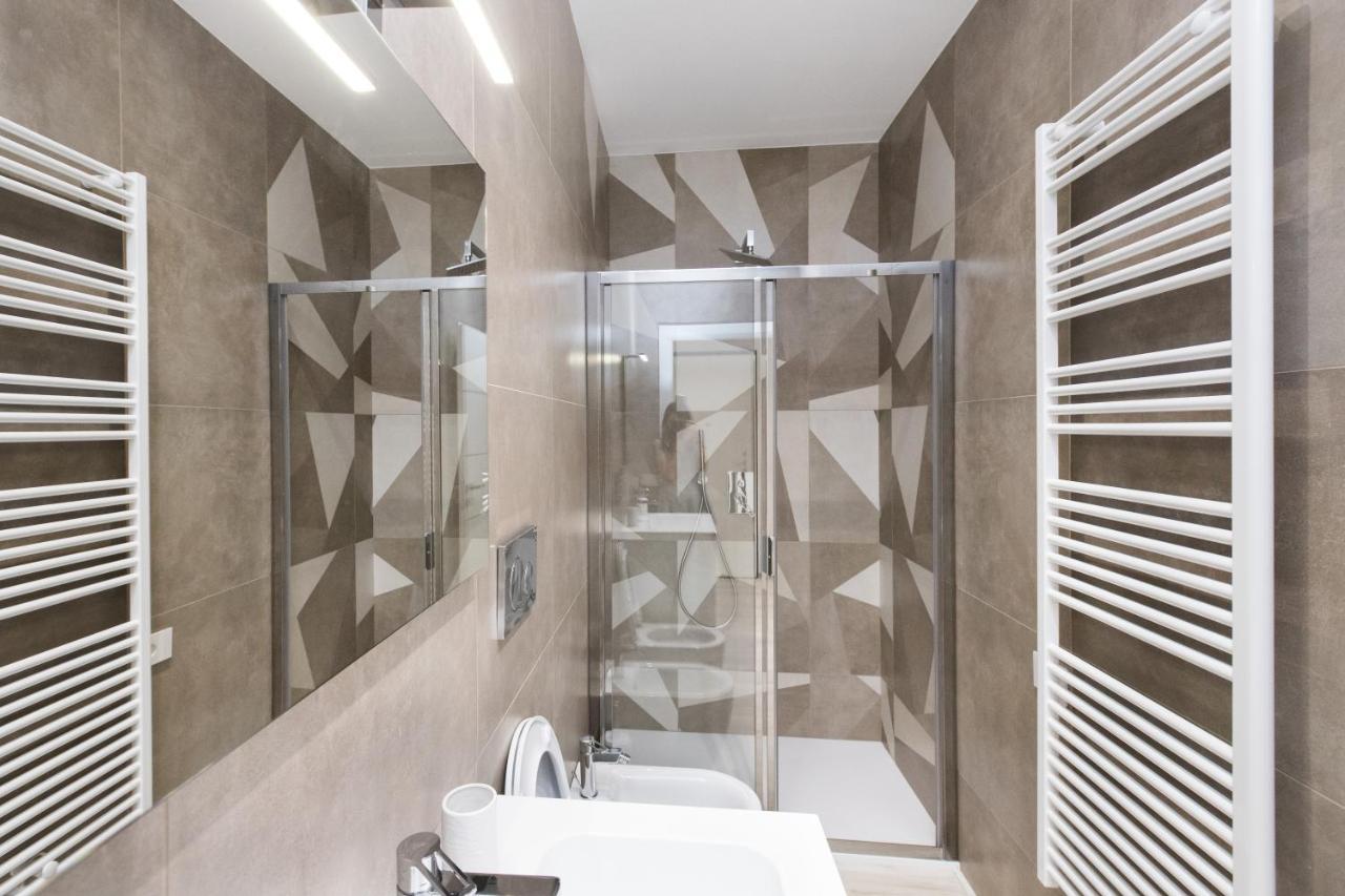 Magnoliaapartments - 18A Visconti Duomo ميلان المظهر الخارجي الصورة