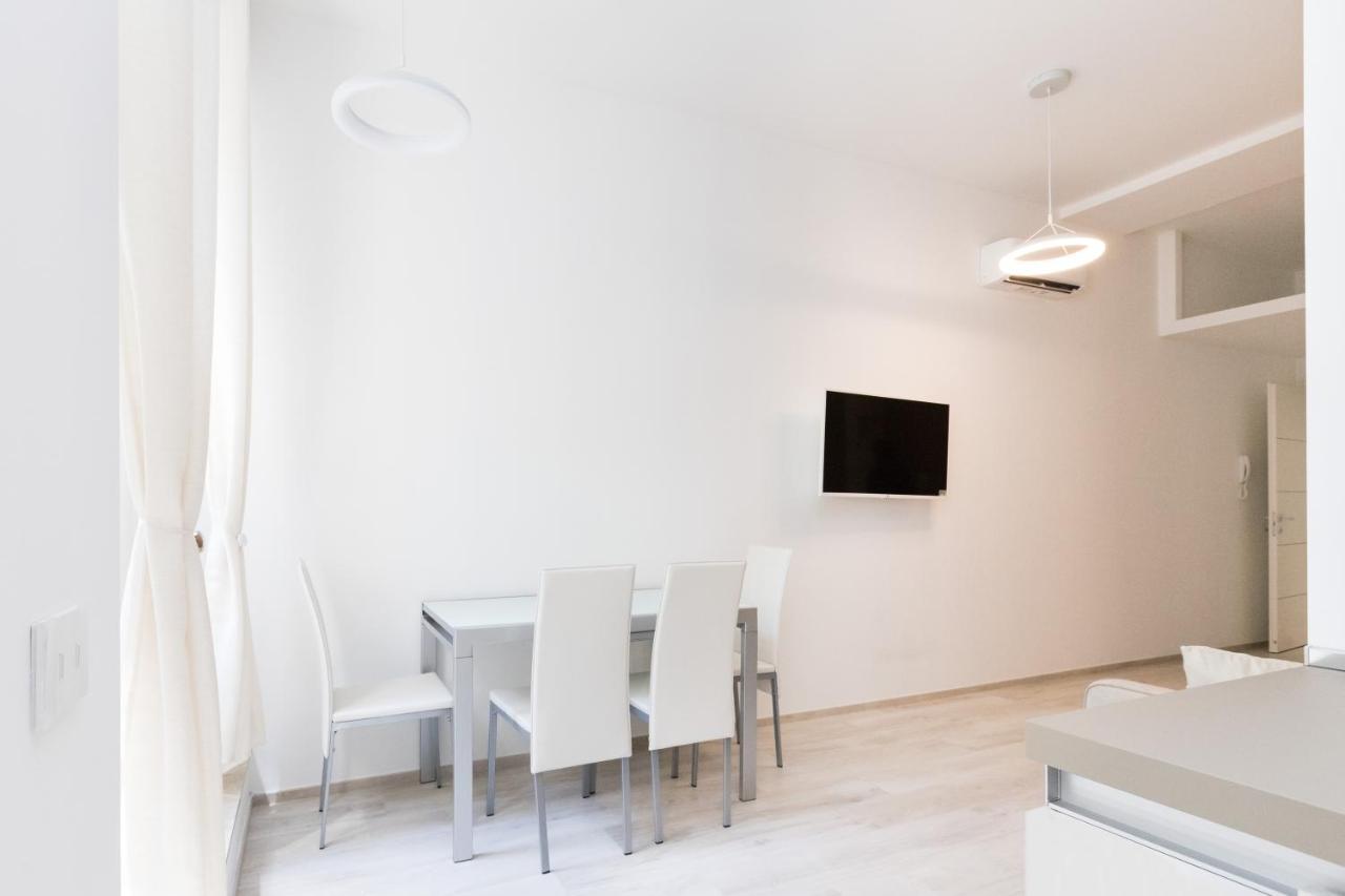 Magnoliaapartments - 18A Visconti Duomo ميلان المظهر الخارجي الصورة